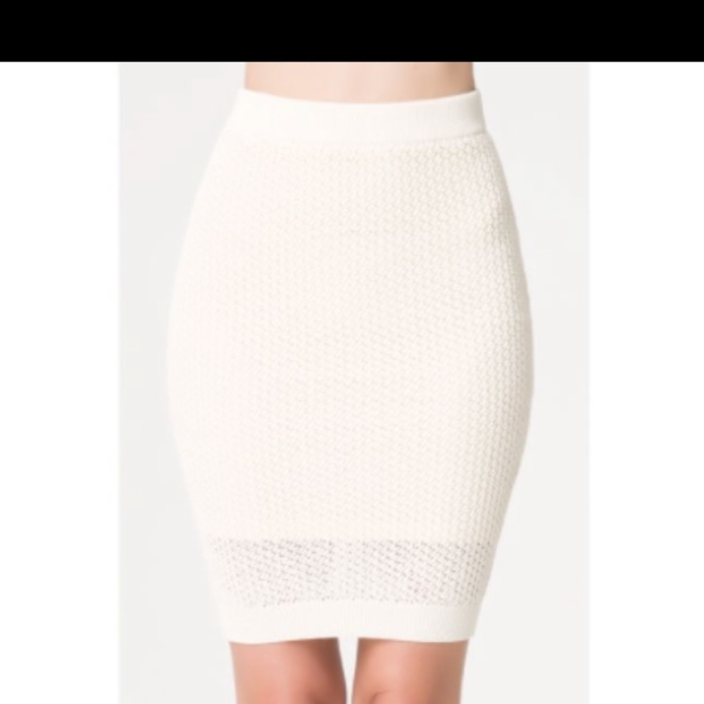 Bebe open stitch skirt